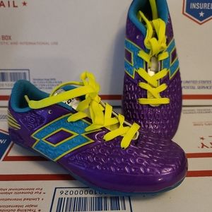 Kids Lotto size 11 purple soccer cleats